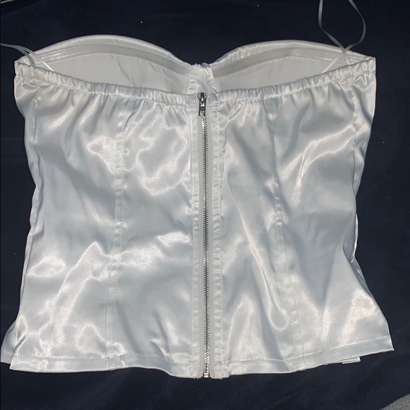 White pearl corset top - Picture 2 of 2